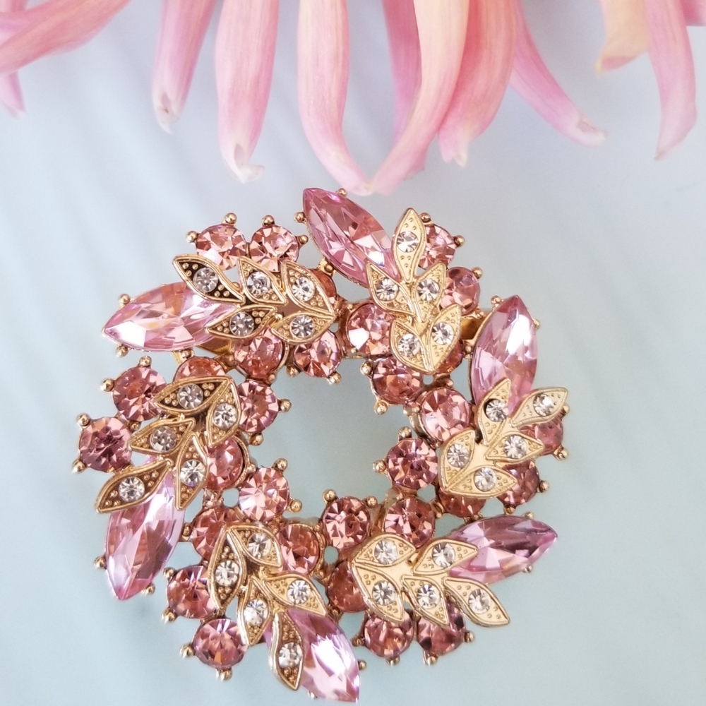 Pink Crystals Wreath 3-D Brooch NWT